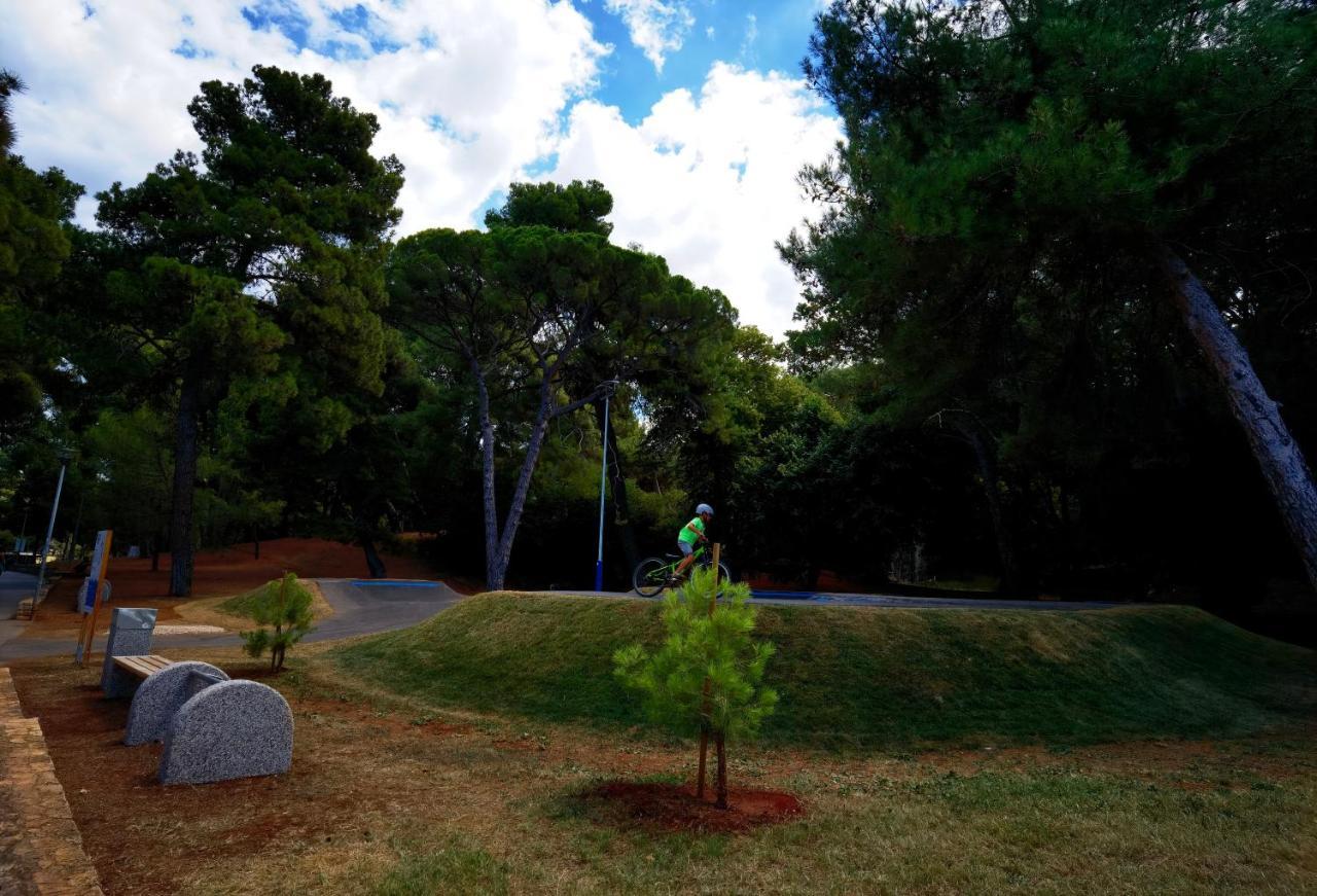 Stay In The Very Heart Of Porec - 50M To The Beach Esterno foto