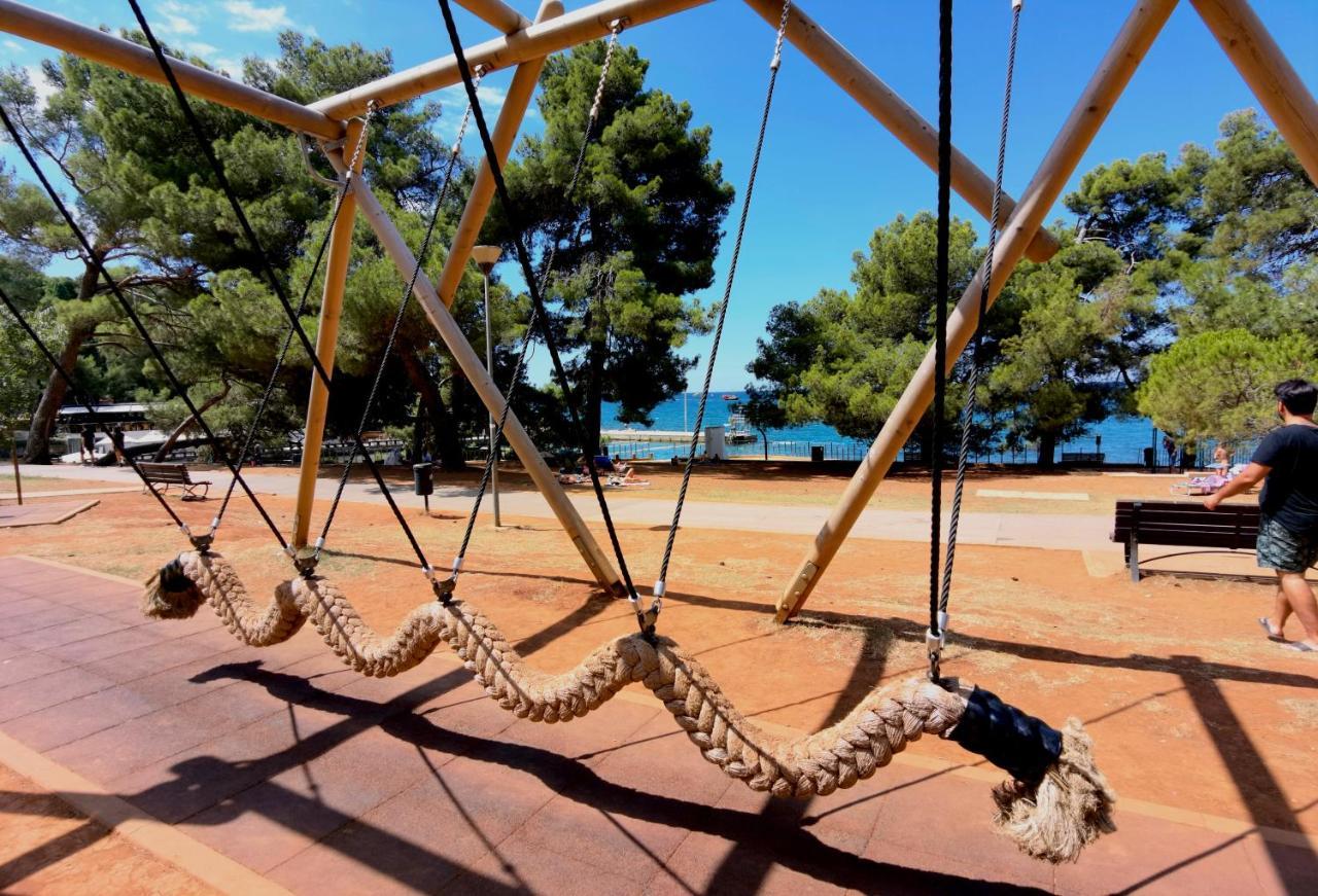 Stay In The Very Heart Of Porec - 50M To The Beach Esterno foto