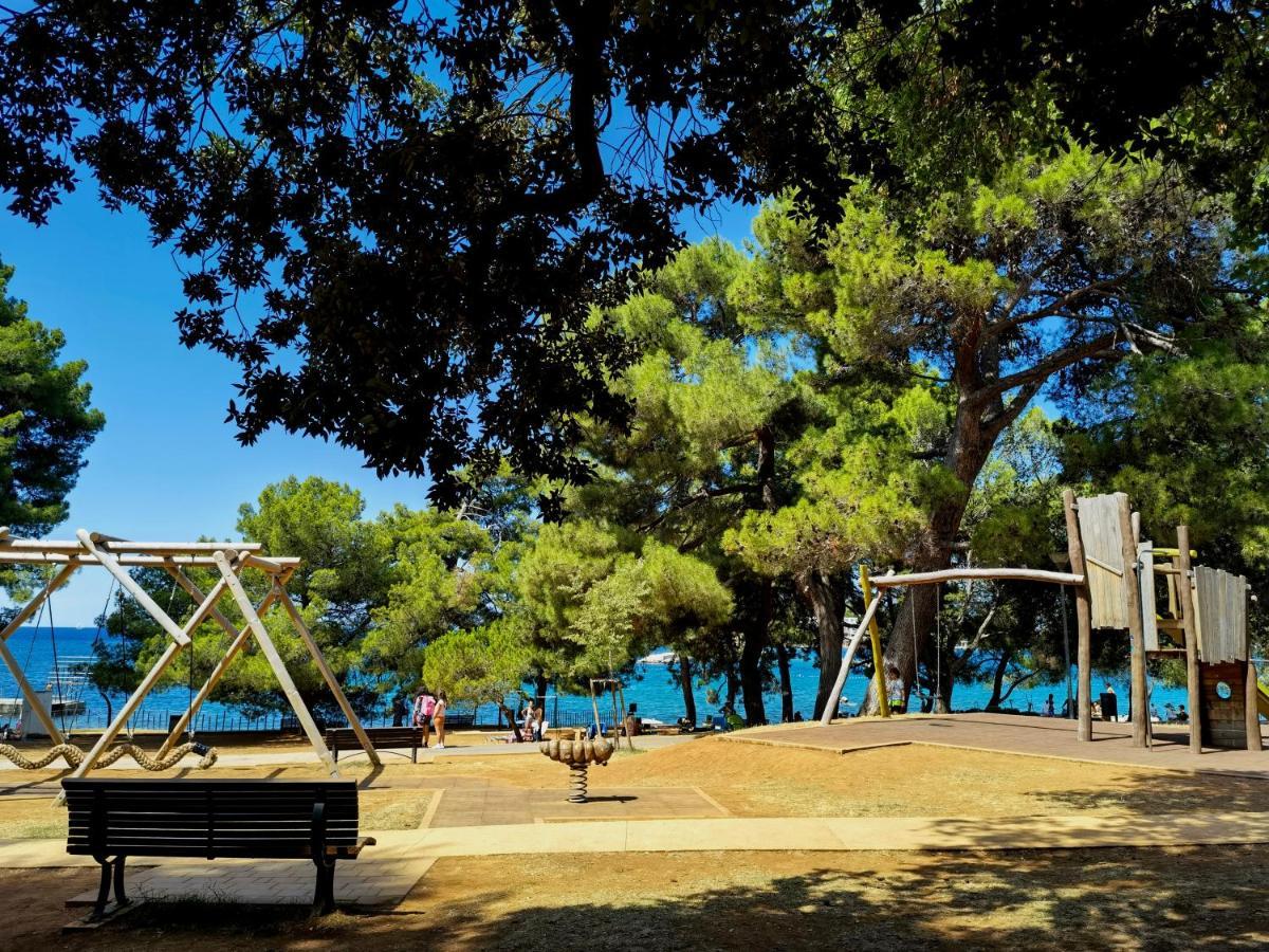 Stay In The Very Heart Of Porec - 50M To The Beach Esterno foto
